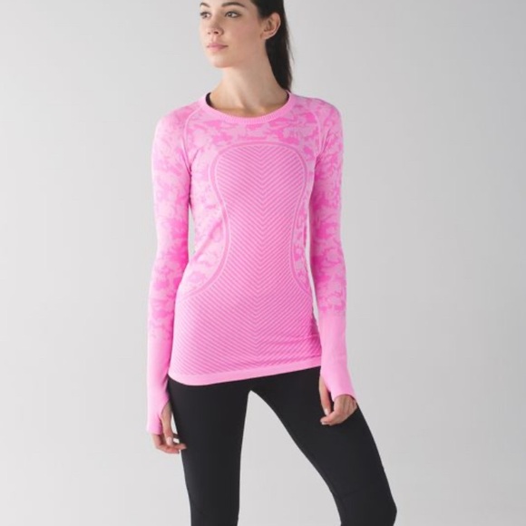 Lululemon Swiftly Tech long sleeve pink camo size 4